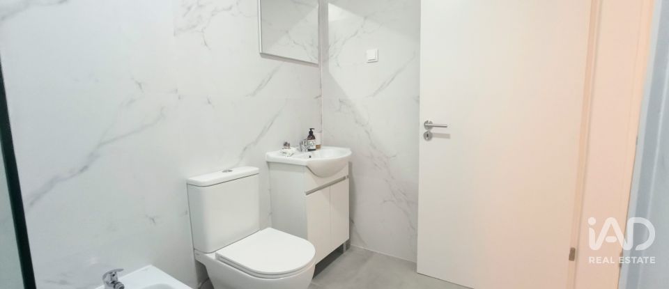 Apartamento T2 em Olivais de 66 m²