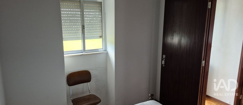 Moradia T3 em Caldas da Rainha - Santo Onofre e Serra do Bouro de 93 m²