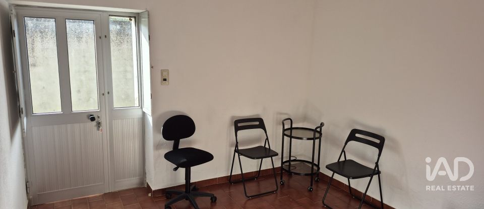 Moradia T3 em Caldas da Rainha - Santo Onofre e Serra do Bouro de 93 m²