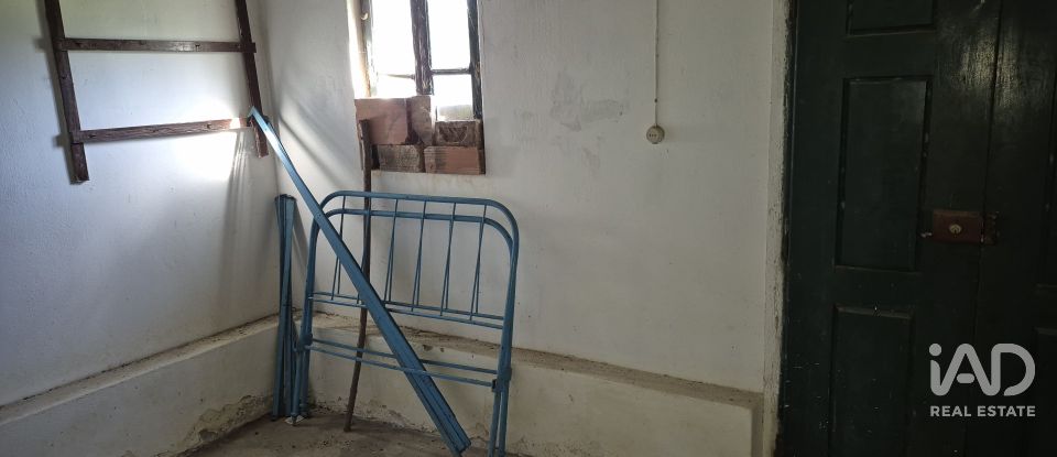 Moradia T3 em Caldas da Rainha - Santo Onofre e Serra do Bouro de 93 m²