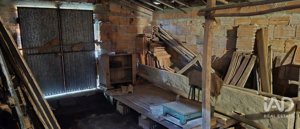 Moradia T3 em Caldas da Rainha - Santo Onofre e Serra do Bouro de 93 m²