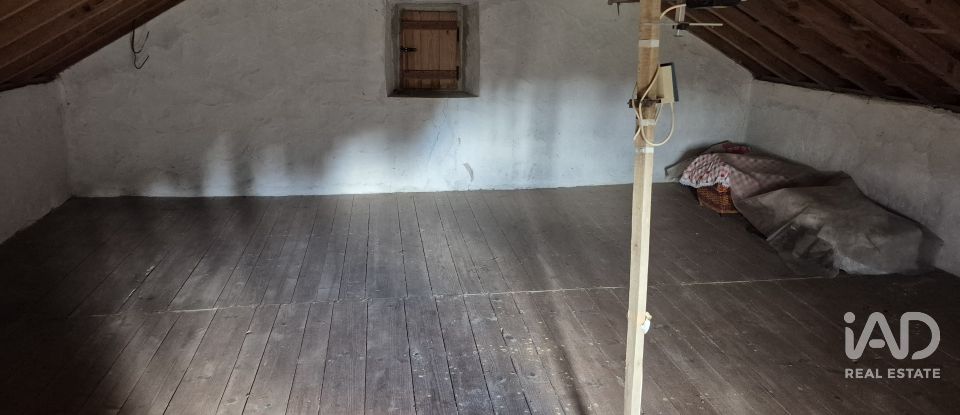 Moradia T3 em Caldas da Rainha - Santo Onofre e Serra do Bouro de 93 m²