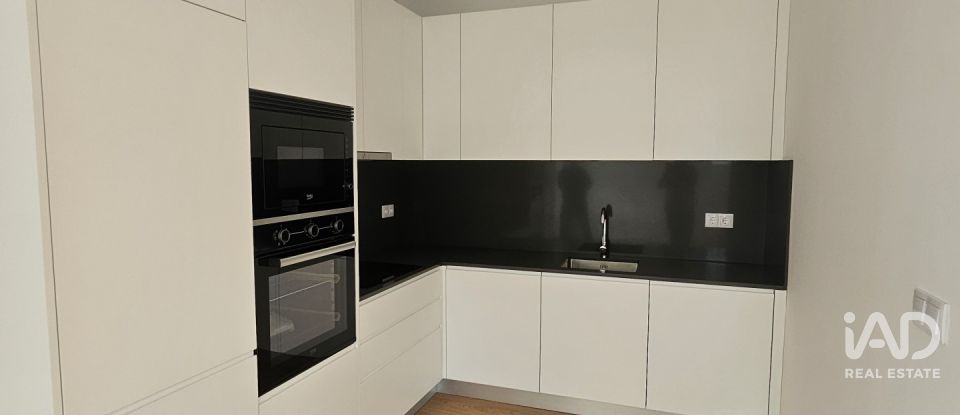 Appartement T3 à Oliveira do Douro de 120 m²