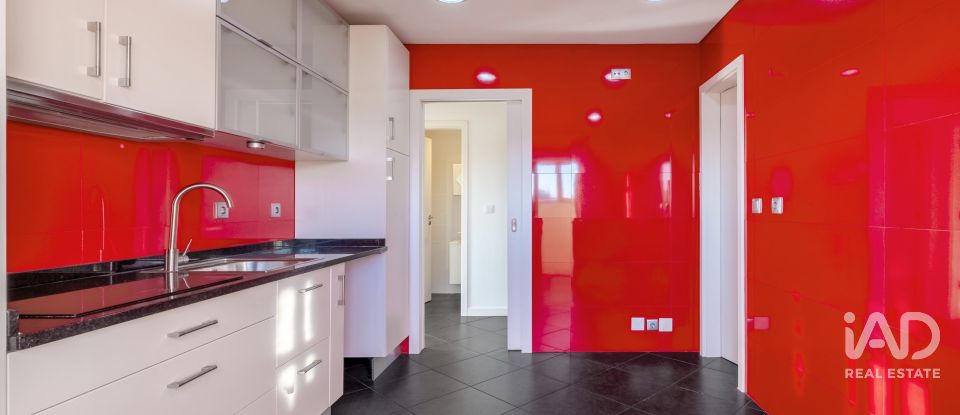 Apartamento T4 em São Mamede de Infesta e Senhora da Hora de 116 m²