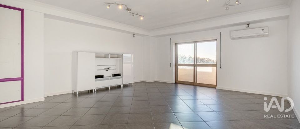 Apartamento T4 em São Mamede de Infesta e Senhora da Hora de 116 m²