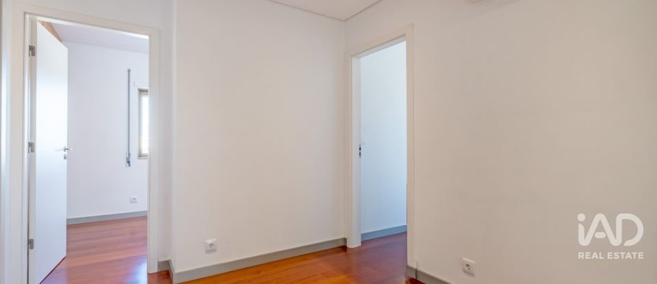 Apartamento T4 em São Mamede de Infesta e Senhora da Hora de 116 m²