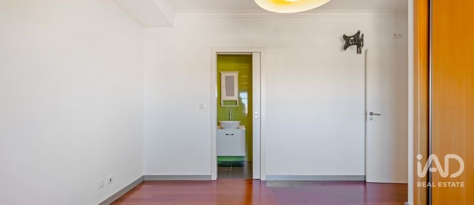 Apartamento T4 em São Mamede de Infesta e Senhora da Hora de 116 m²