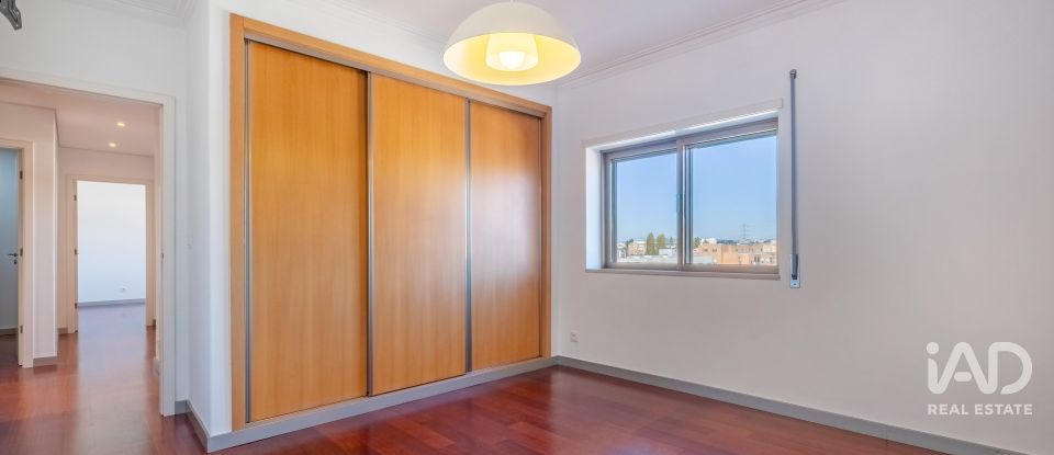 Apartamento T4 em São Mamede de Infesta e Senhora da Hora de 116 m²