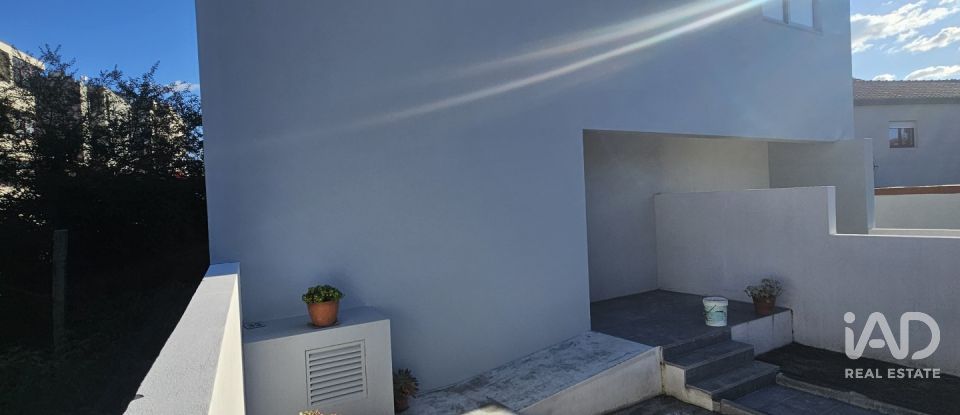 Appartement T3 à Oliveira do Douro de 121 m²