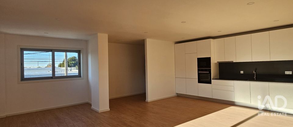 Appartement T3 à Oliveira do Douro de 121 m²