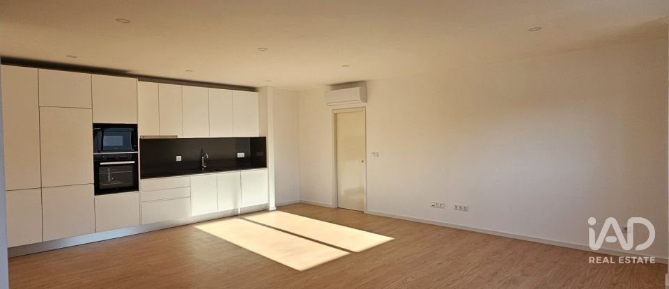 Appartement T3 à Oliveira do Douro de 121 m²
