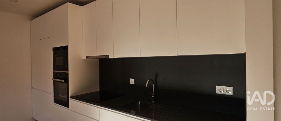 Appartement T3 à Oliveira do Douro de 121 m²