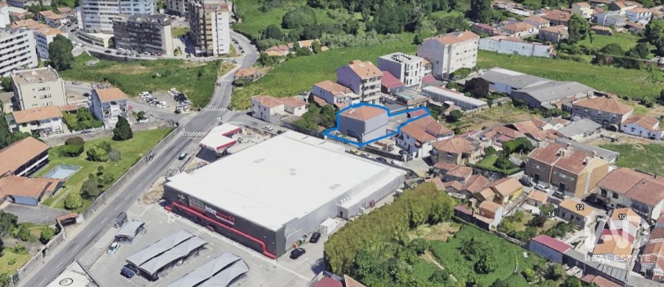 Appartement T3 à Oliveira do Douro de 121 m²