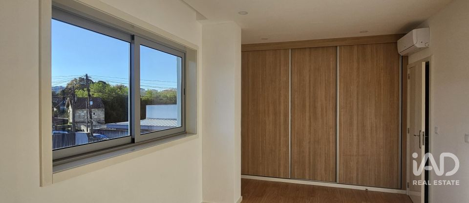 Appartement T3 à Oliveira do Douro de 121 m²