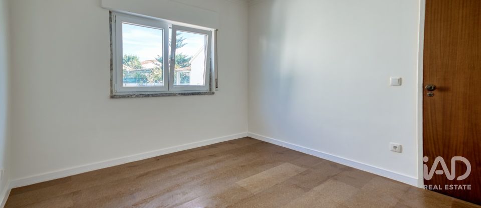 Casa / moradia T3 em Vale de Santarém de 116 m²