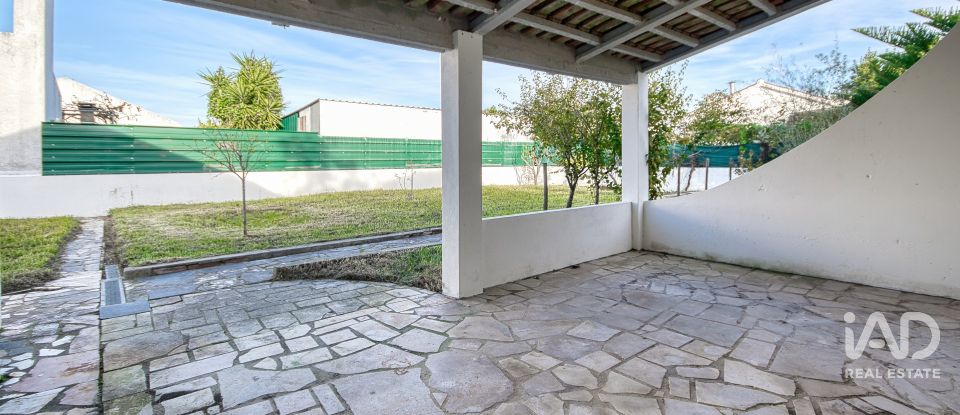 Casa / moradia T3 em Vale de Santarém de 116 m²