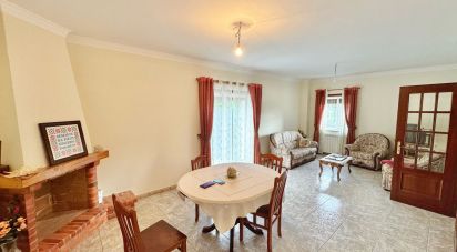 House T3 in Vila e Roussas of 207 m²