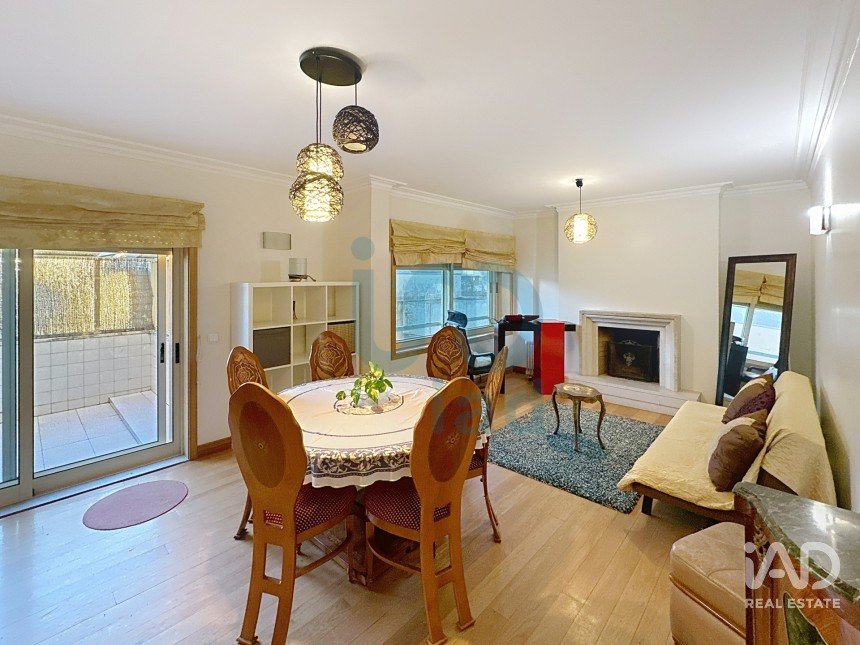 Apartment T2 in Aldoar, Foz Do Douro E Nevogilde of 118 m²