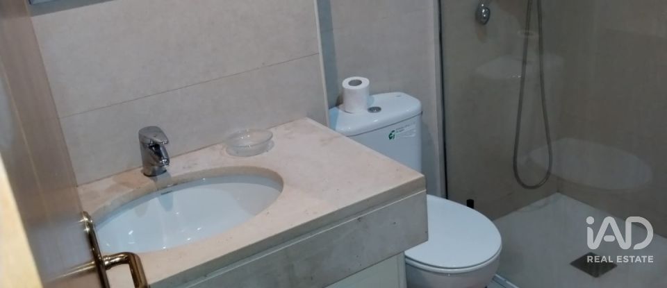 Apartment T2 in Aldoar, Foz Do Douro E Nevogilde of 118 m²