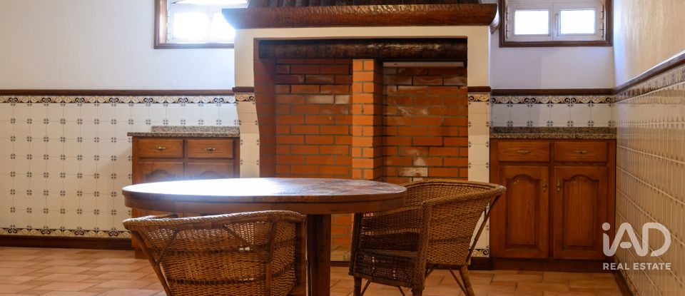 Moradia T4 em Beduído e Veiros de 258 m²