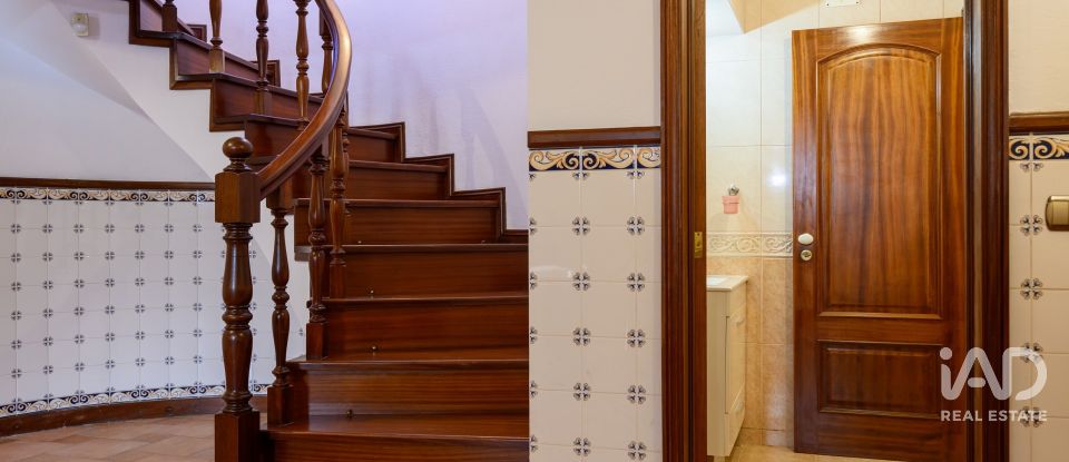 Moradia T4 em Beduído e Veiros de 258 m²