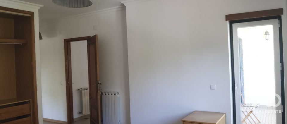 Maison T4 à Foz do Arelho de 180 m²