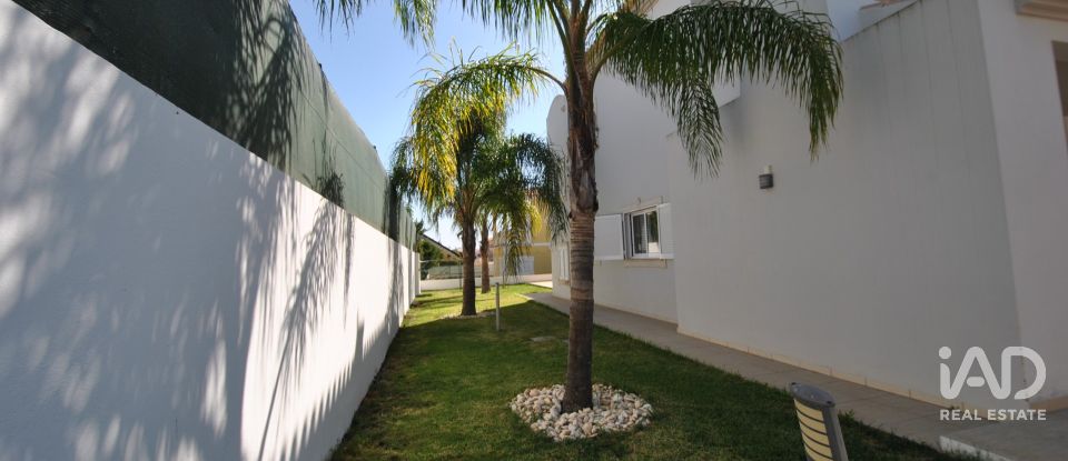 Moradia T3 em Albufeira e Olhos de Água de 144 m²