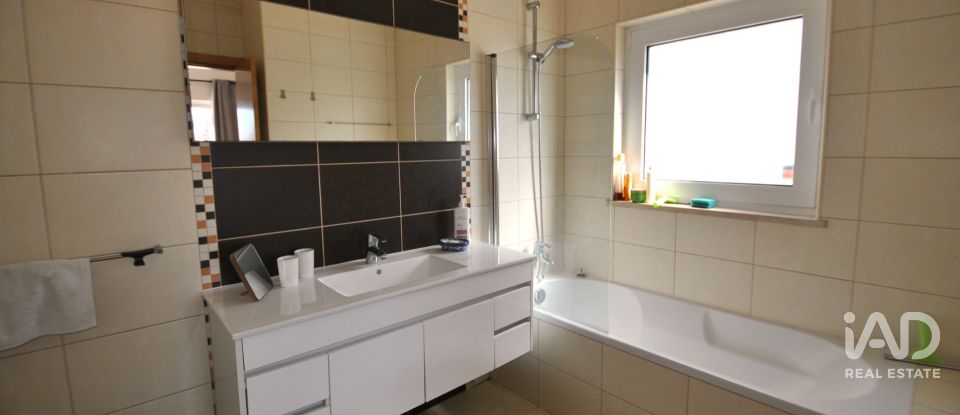 Moradia T3 em Albufeira e Olhos de Água de 144 m²