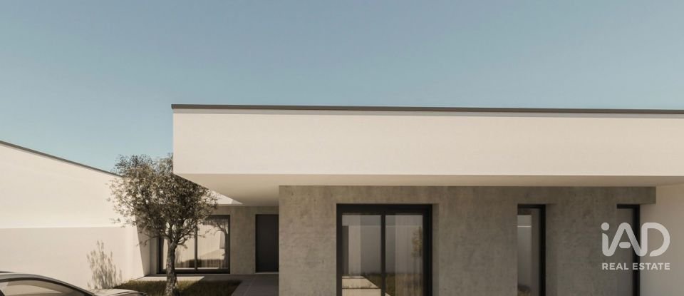 Terrain à Alcoentre de 9 246 m²