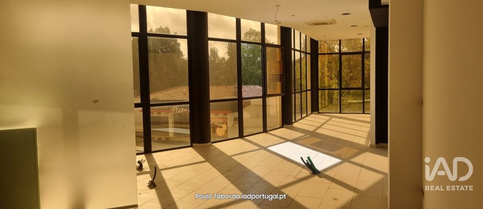 Boutique/Local commercial à Sé e São Lourenço de 97 m²