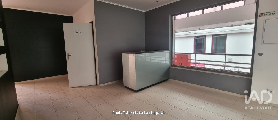 Boutique/Local commercial à Sé e São Lourenço de 97 m²