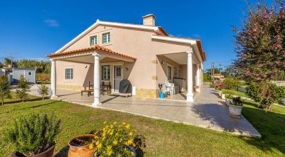 House T3 in Caldas da Rainha - Santo Onofre e Serra do Bouro of 135 m²