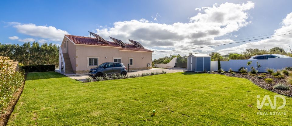 Maison T3 à Caldas da Rainha - Santo Onofre e Serra do Bouro de 135 m²