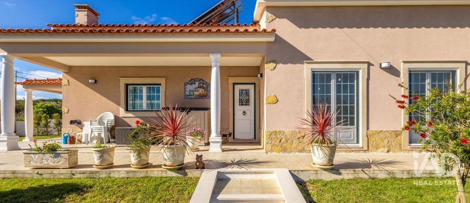 Maison T3 à Caldas da Rainha - Santo Onofre e Serra do Bouro de 135 m²