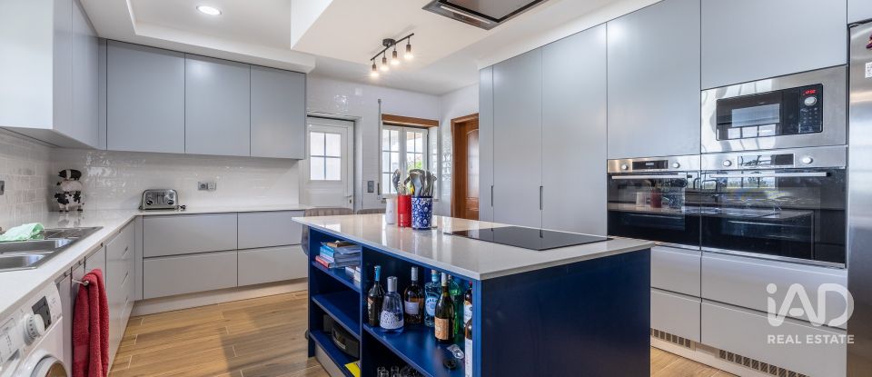 Maison T3 à Caldas da Rainha - Santo Onofre e Serra do Bouro de 135 m²