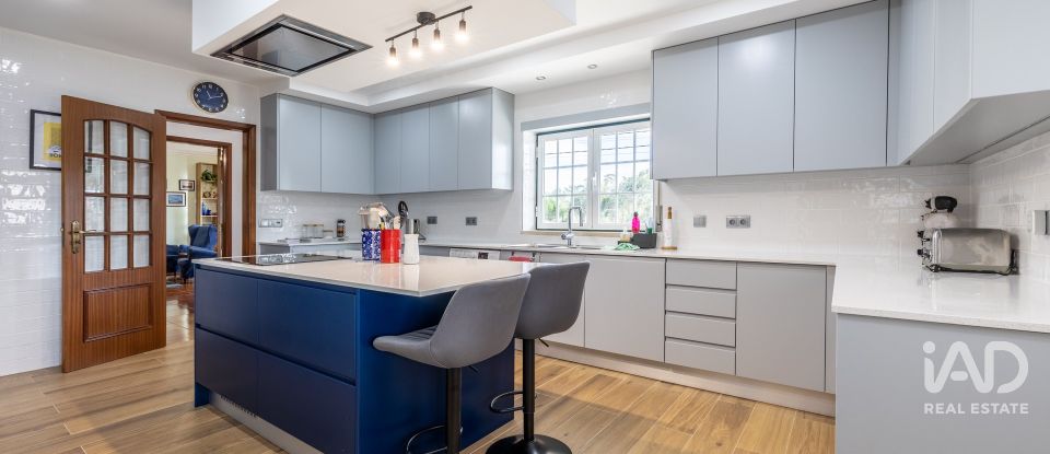 Maison T3 à Caldas da Rainha - Santo Onofre e Serra do Bouro de 135 m²