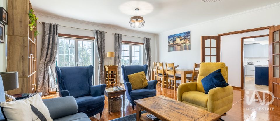 Maison T3 à Caldas da Rainha - Santo Onofre e Serra do Bouro de 135 m²