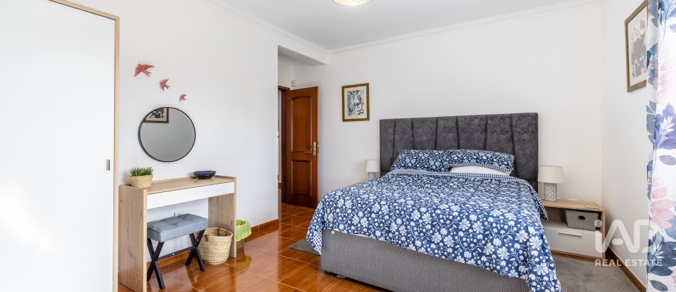 Maison T3 à Caldas da Rainha - Santo Onofre e Serra do Bouro de 135 m²