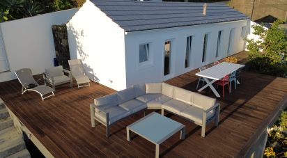 Maison T2 à Ribeiras de 175 m²