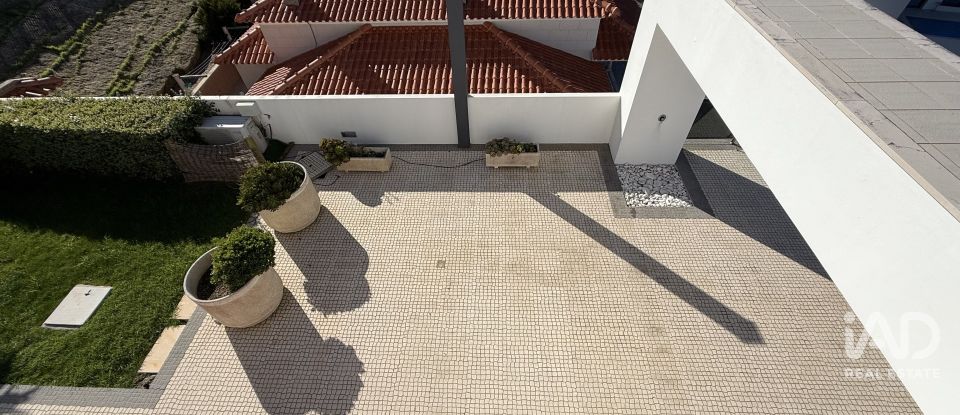 Maison T3 à Famalicão de 156 m²