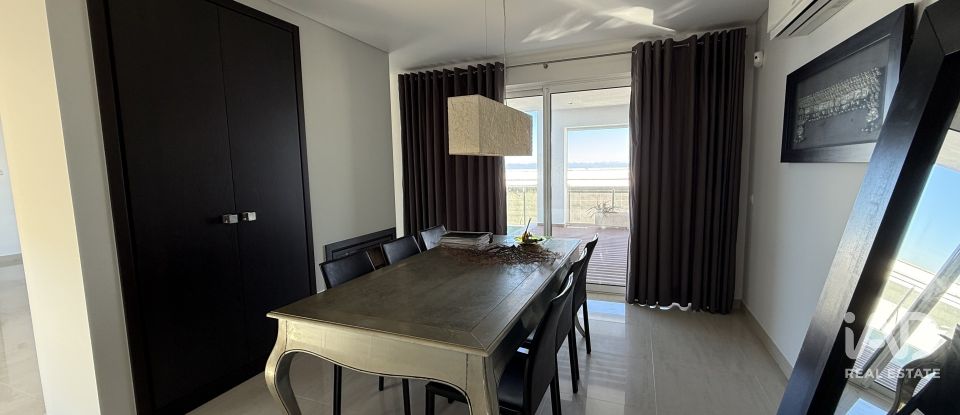 Maison T3 à Famalicão de 156 m²