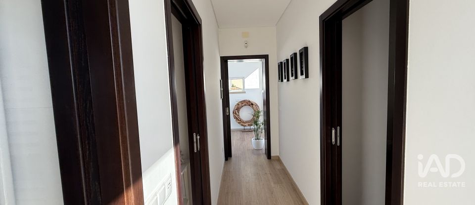 Maison T3 à Famalicão de 156 m²