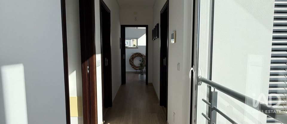 Maison T3 à Famalicão de 156 m²