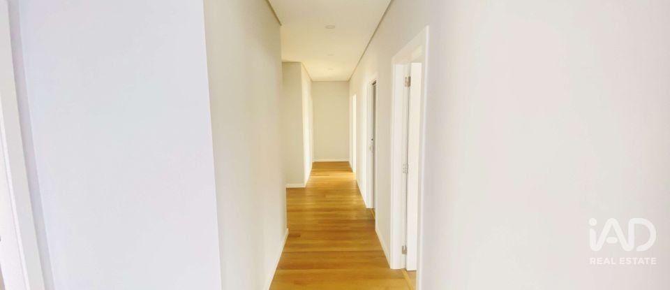 Maison T4 à Ericeira de 139 m²