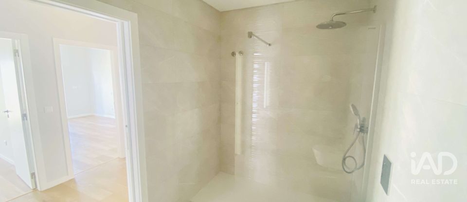 Maison T4 à Ericeira de 139 m²