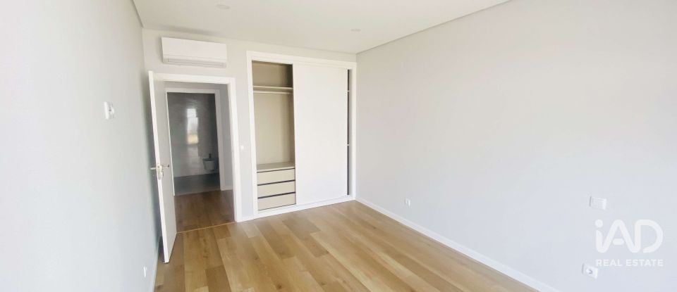 Maison T4 à Ericeira de 139 m²