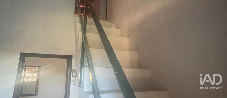 Moradia T4 em Grândola e Santa Margarida da Serra de 80 m²