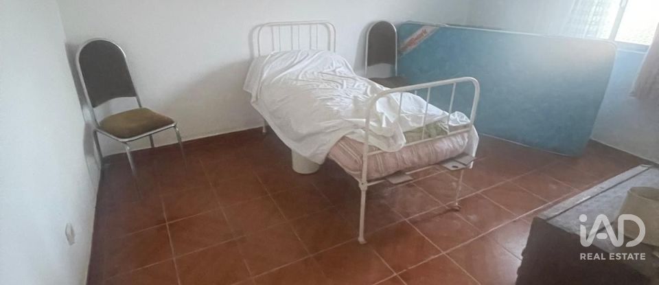 Moradia T4 em Grândola e Santa Margarida da Serra de 80 m²