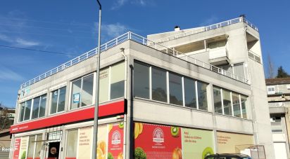 Boutique/Local commercial à Fervença de 121 m²