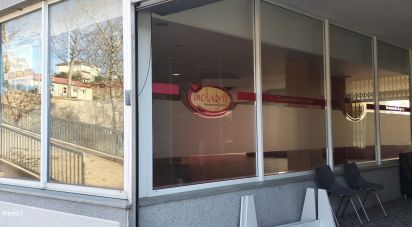 Boutique/Local commercial à Fervença de 442 m²